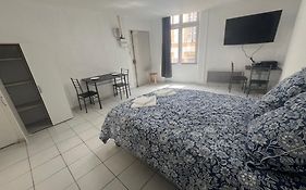 Studio Tapisvert St Charles Canebiere Vieux Port