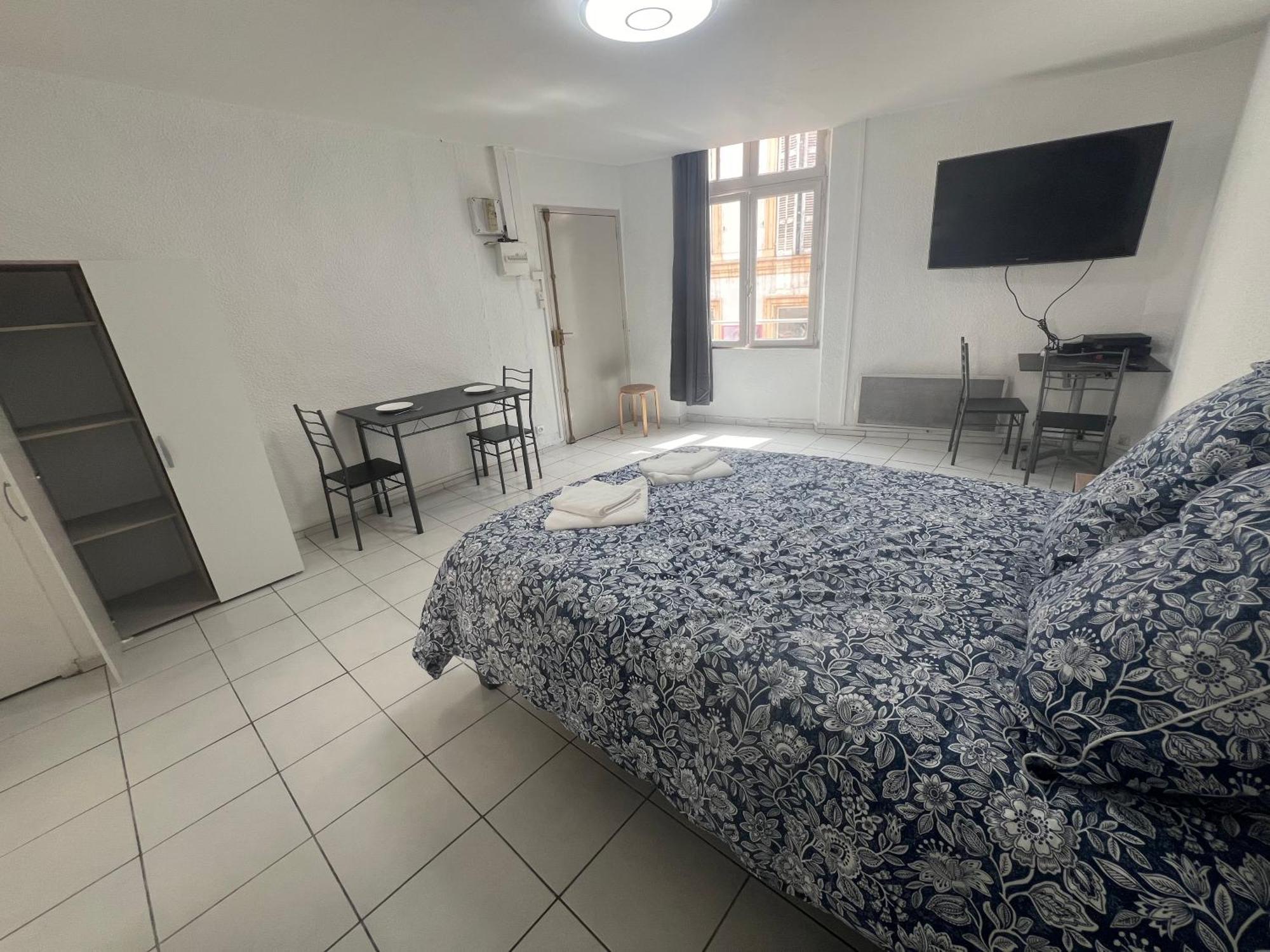 Studio Tapisvert St Charles Canebiere Vieux Port Marseilles Exterior foto