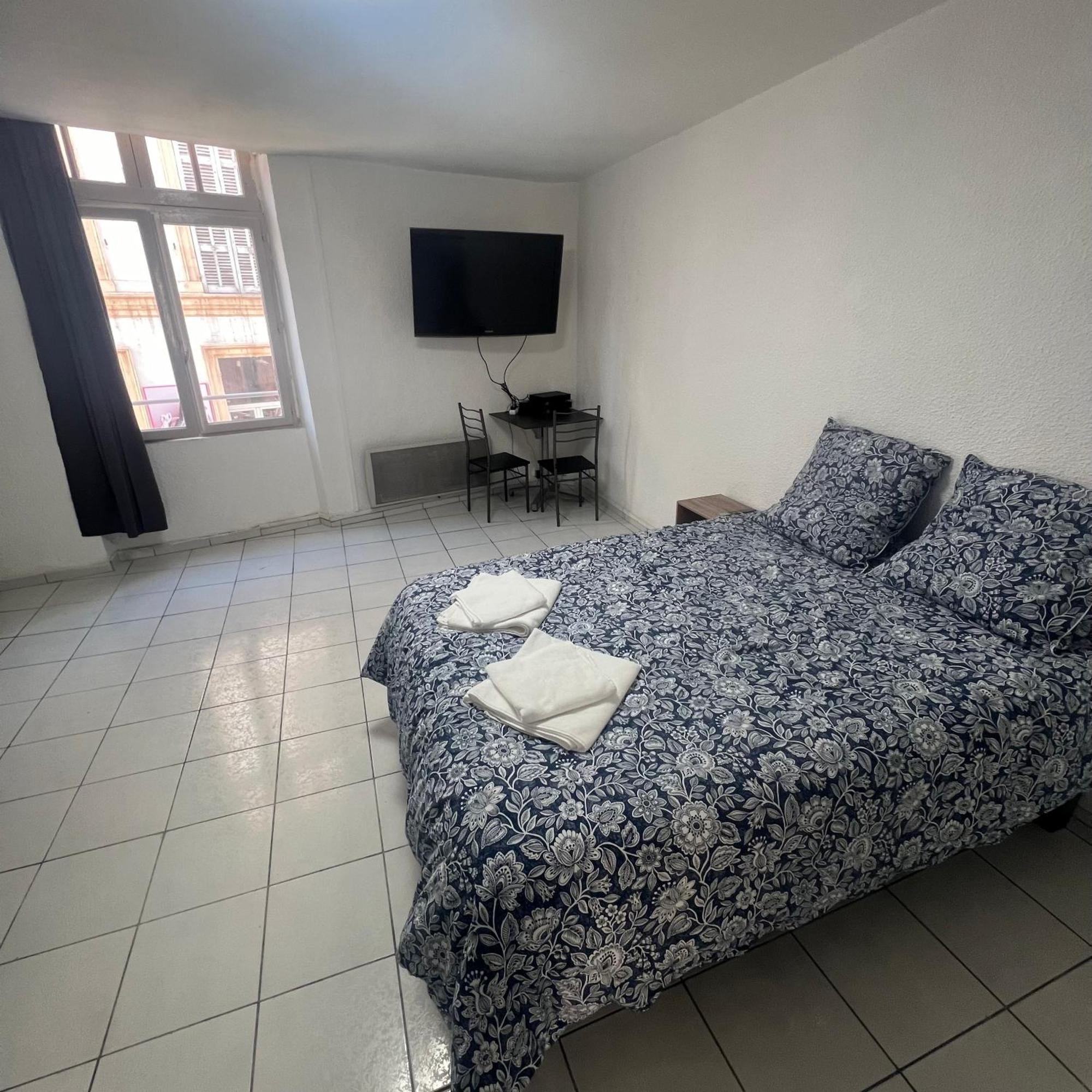 Studio Tapisvert St Charles Canebiere Vieux Port Marseilles Exterior foto